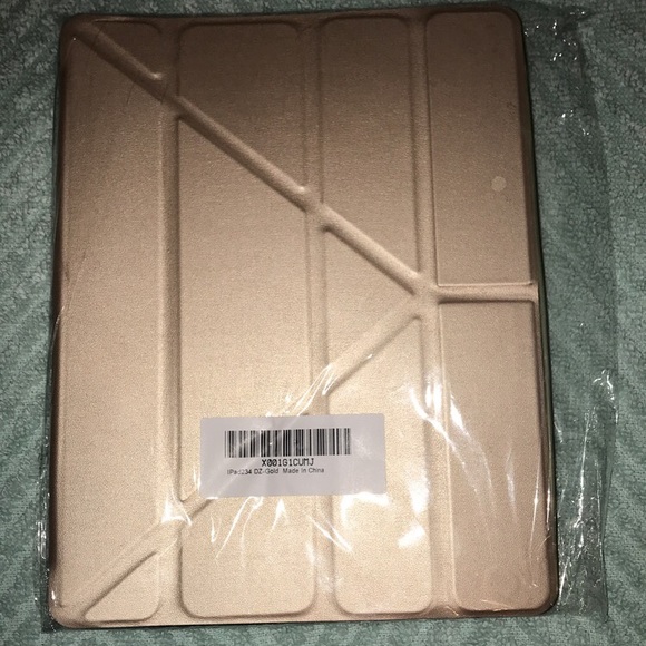 Rose gold iPad 234 case - Picture 1 of 2